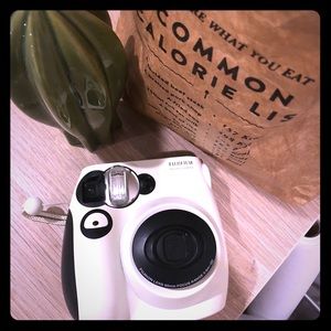 Fujifilm Instax MINI 7s White Instant Film Camera